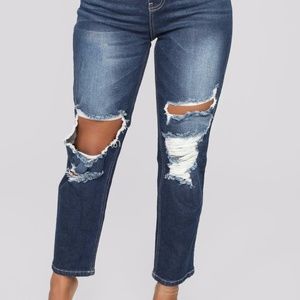 Brand New Never Worn Fashion Nova Boyfriend Jeans